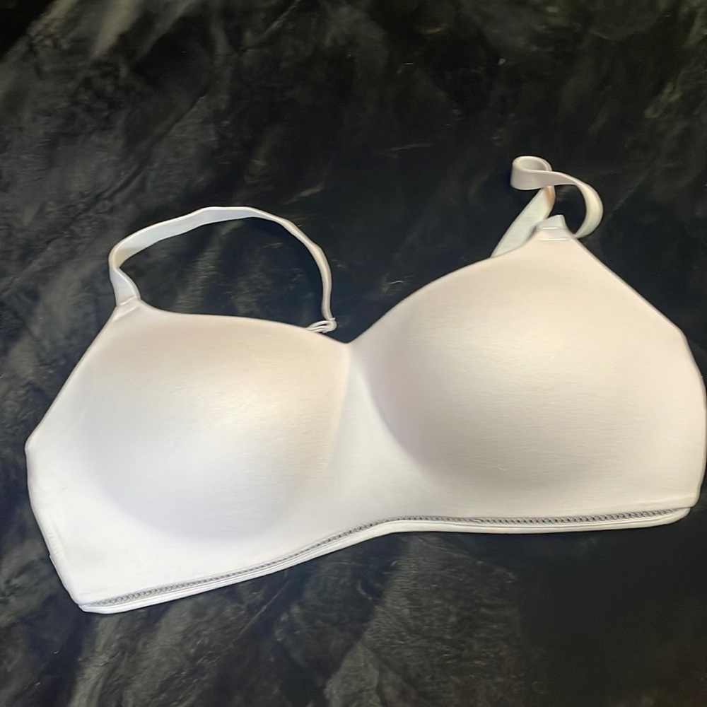 NWOT 38D wireless bra